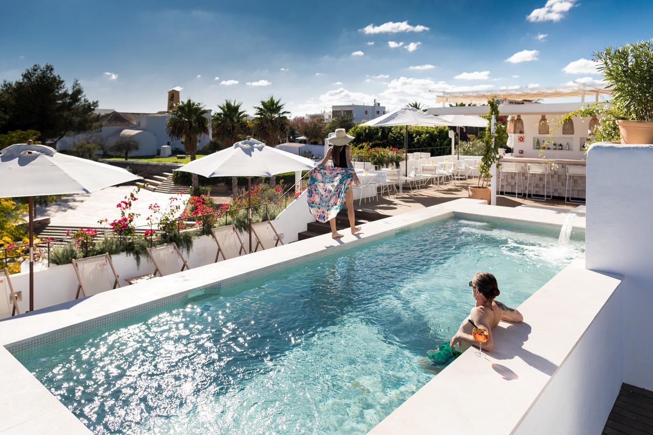 Santa Gertrudis  Gatzara Suites Santa Gertrudis מראה חיצוני תמונה