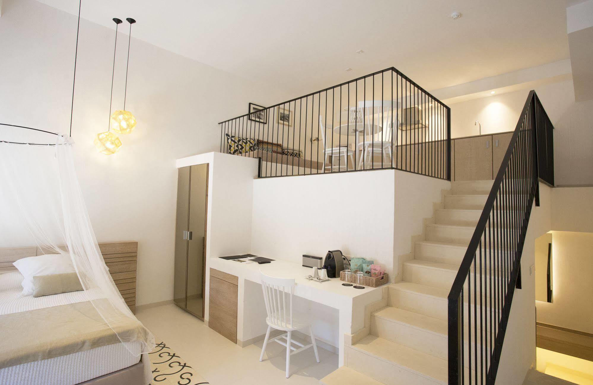 Santa Gertrudis  Gatzara Suites Santa Gertrudis מראה חיצוני תמונה